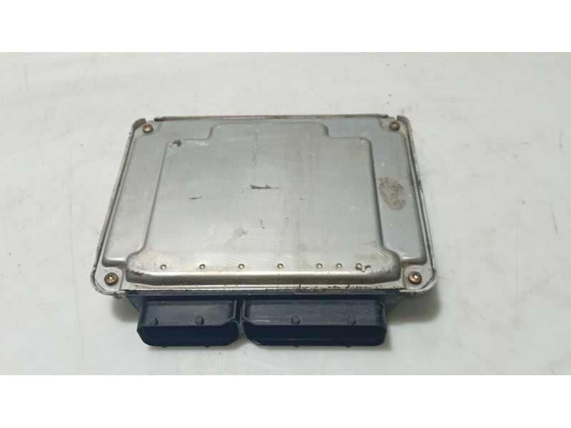 Recambio de centralita motor uce para seat toledo ii (1m2) 1.9 tdi referencia OEM IAM 038906012BS 88311292 0281010228