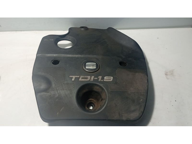 Recambio de tapa motor para seat toledo ii (1m2) 1.9 tdi referencia OEM IAM 038103935  0127842