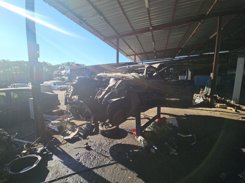 bmw 7 (e38) del año 2001