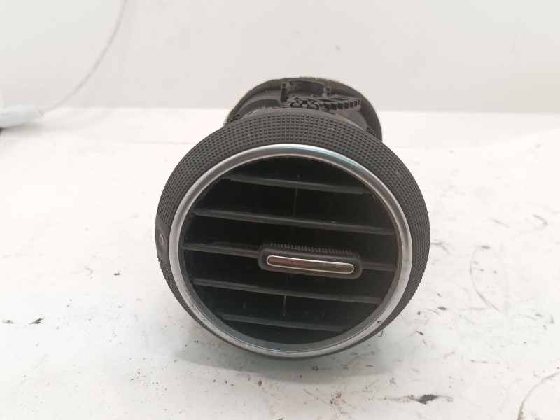 Recambio de aireador calefaccion para audi a3 (8p1) 1.9 tdi referencia OEM IAM 8P0820901  