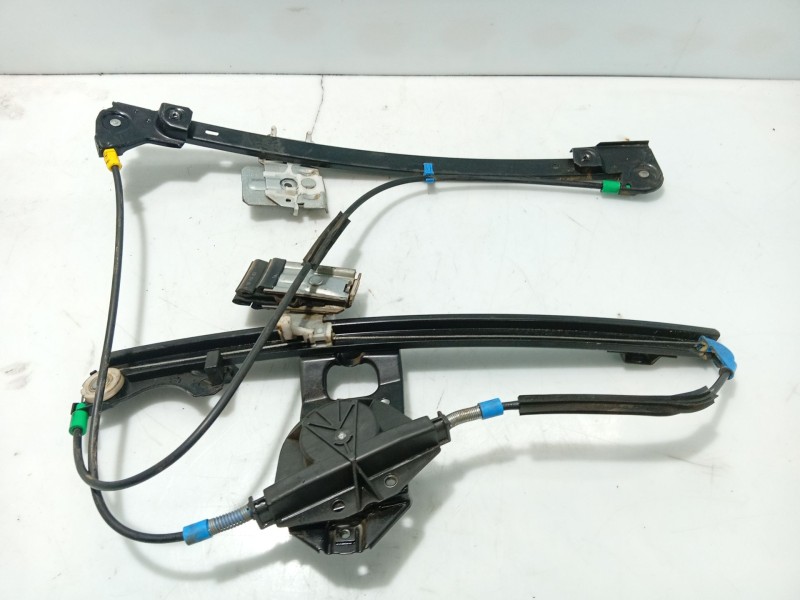 Recambio de elevalunas delantero derecho para volkswagen vento (1h2) 1.9 tdi referencia OEM IAM 1H0837402B  