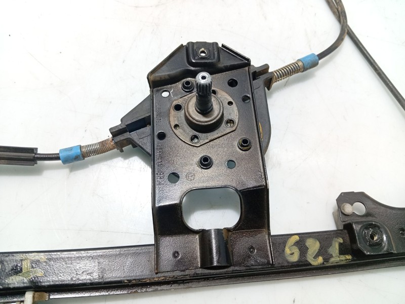 Recambio de elevalunas delantero izquierdo para volkswagen vento (1h2) 1.9 tdi referencia OEM IAM 1H0837401B  