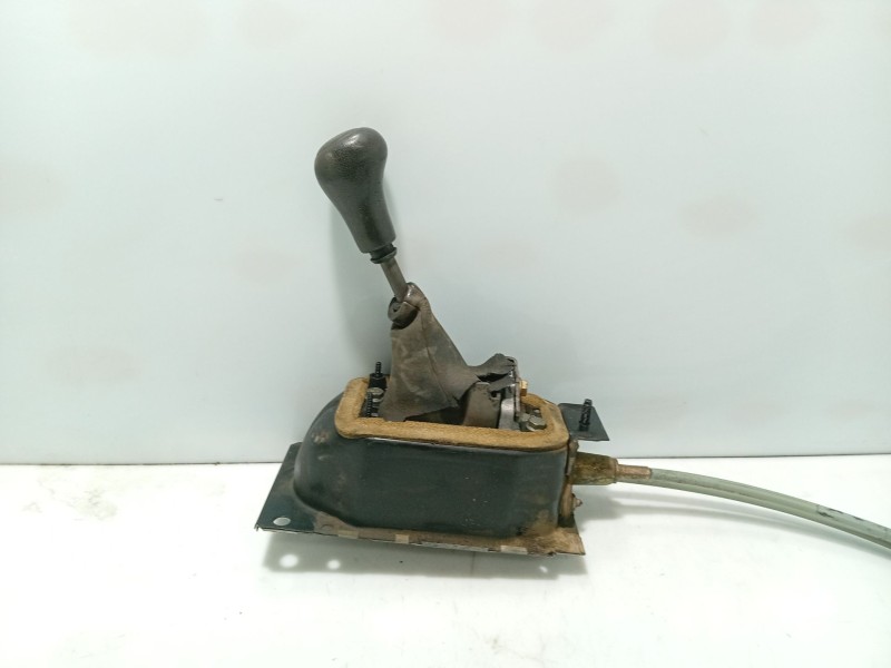 Recambio de palanca cambio para volkswagen vento (1h2) 1.9 tdi referencia OEM IAM   