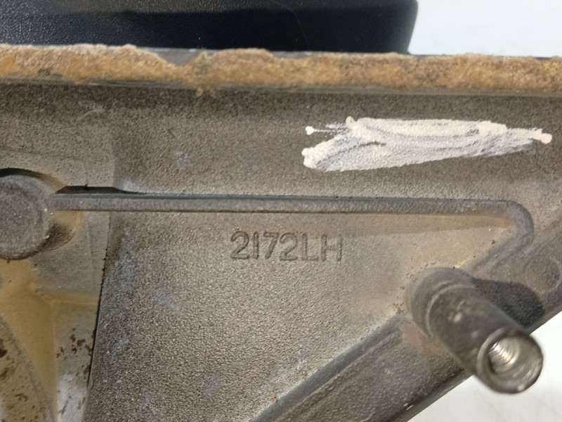 Recambio de retrovisor izquierdo para volkswagen vento (1h2) 1.9 tdi referencia OEM IAM   