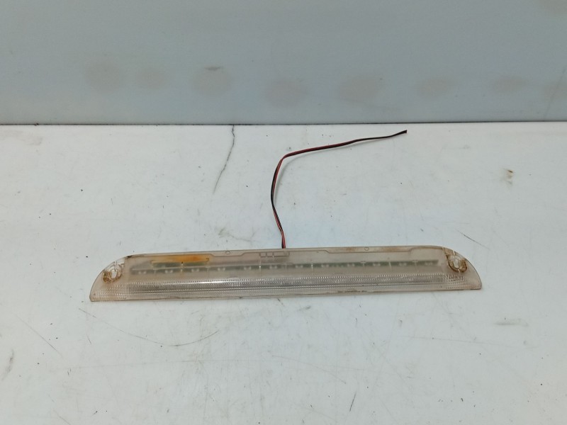 Recambio de luz central de freno para volkswagen vento (1h2) 1.9 tdi referencia OEM IAM   