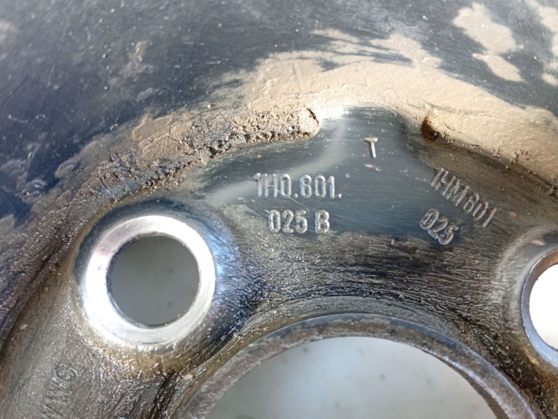 Recambio de llanta para volkswagen vento (1h2) 1.9 tdi referencia OEM IAM   