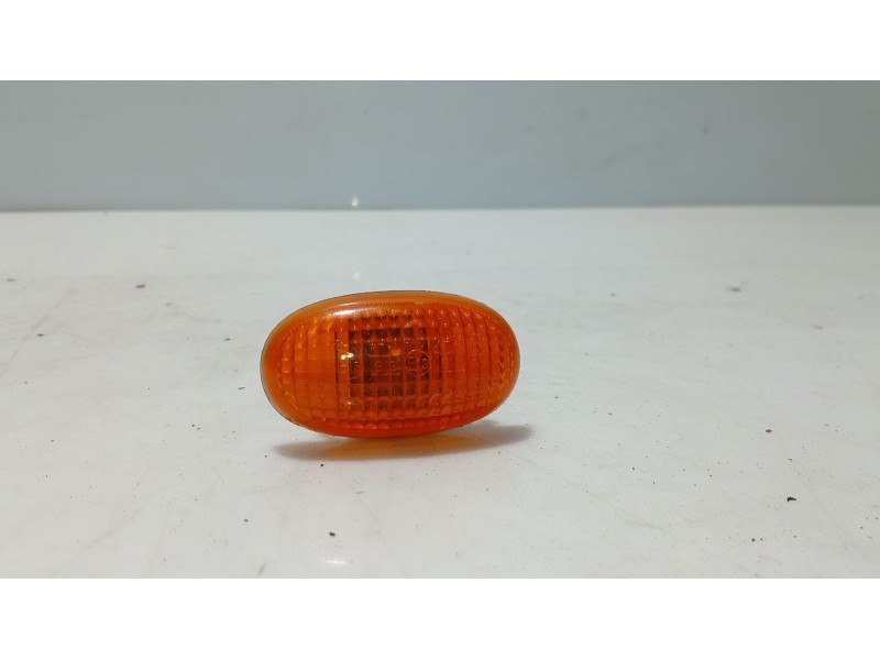 Recambio de piloto lateral delantero izquierdo para daewoo kalos (klas) 1.2 referencia OEM IAM 96190579  