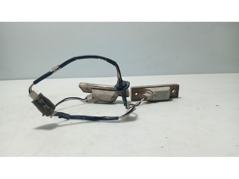 Recambio de piloto matricula para daewoo kalos (klas) 1.2 referencia OEM IAM 96190751  