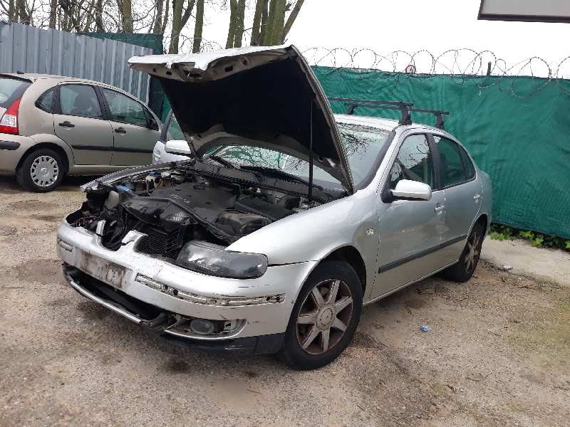 seat toledo (1m2) signo   |   05.99 - 12.04 | 1999 - 2004 | 110 cv / 81 kw del año 1999