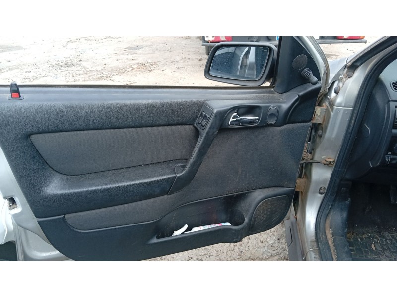 opel astra g hatchback (t98) del año 2003