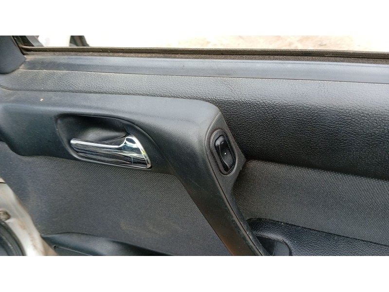 opel astra g hatchback (t98) del año 2003