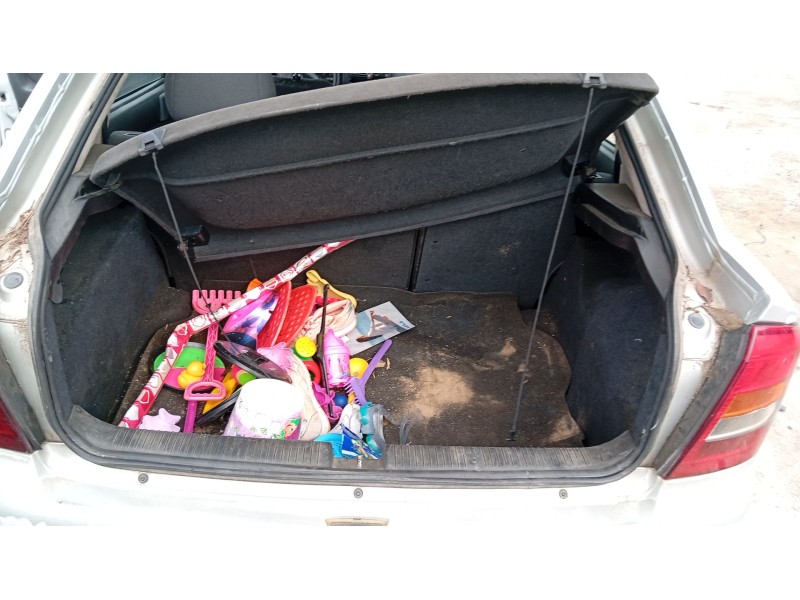 opel astra g hatchback (t98) del año 2003