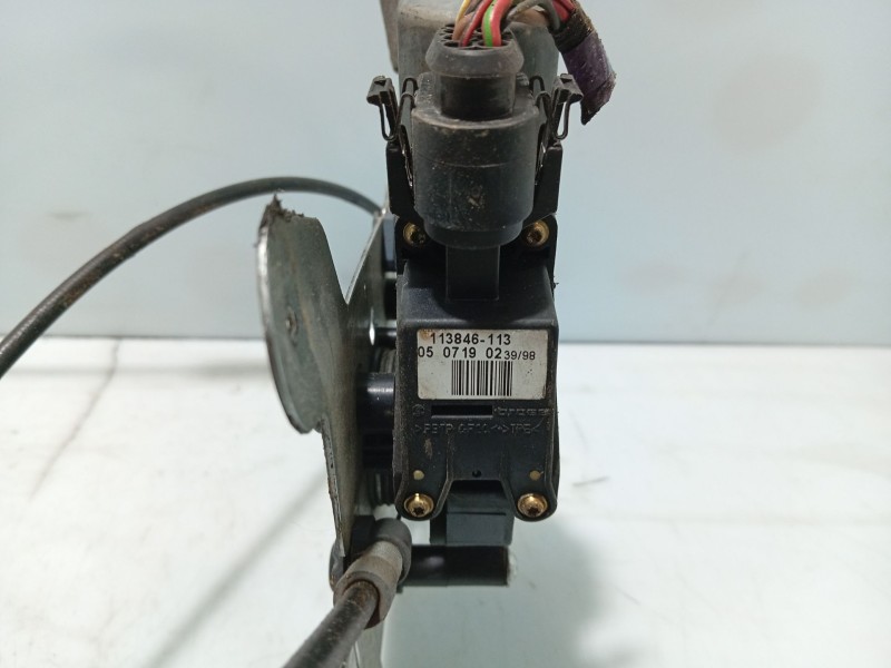 Recambio de elevalunas delantero izquierdo para audi a4 b5 (8d2) 1.9 tdi referencia OEM IAM 8D0837461  