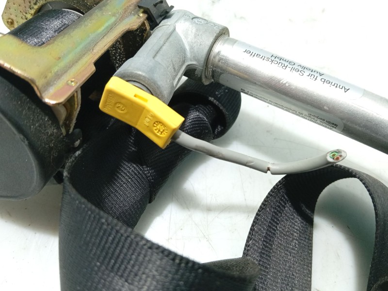 Recambio de cinturon seguridad delantero derecho para audi a4 berlina (b5) referencia OEM IAM   