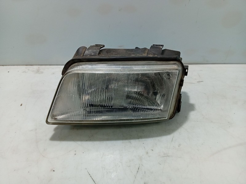 Recambio de faro izquierdo para audi a4 berlina (b5) referencia OEM IAM   