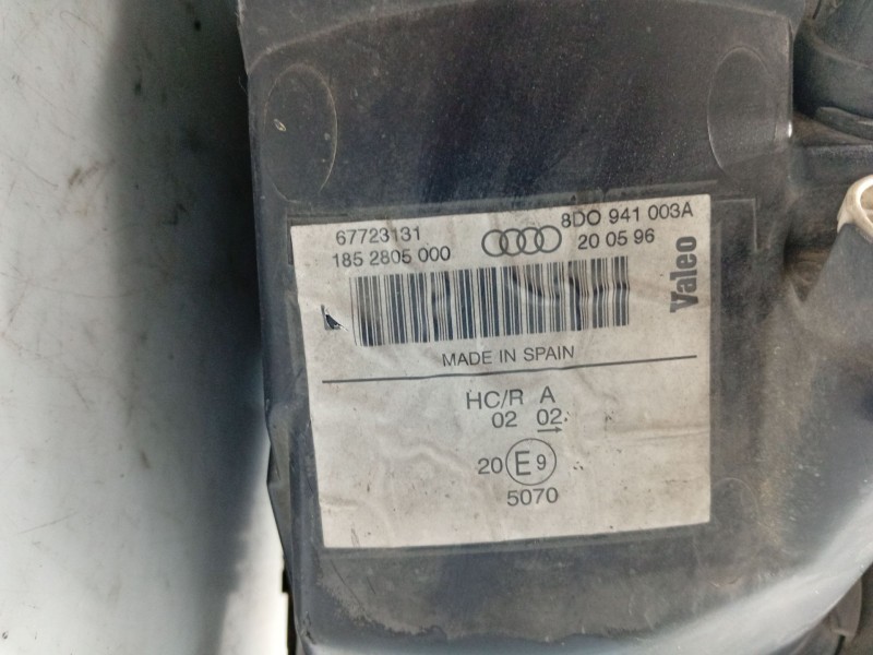 Recambio de faro izquierdo para audi a4 berlina (b5) referencia OEM IAM   
