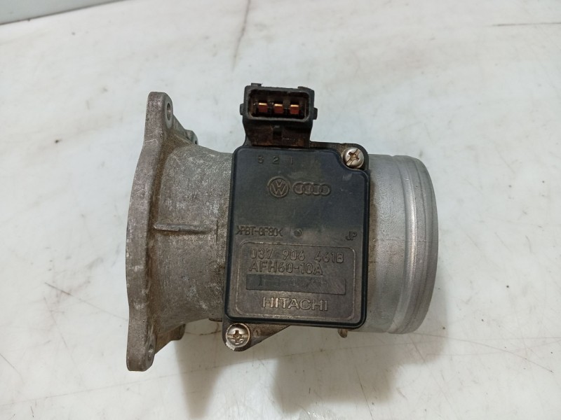 Recambio de caudalimetro para audi a4 berlina (b5) referencia OEM IAM   