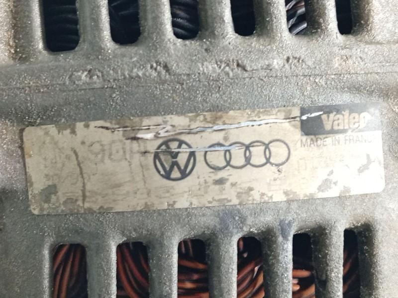 Recambio de alternador para audi a4 berlina (b5) referencia OEM IAM   