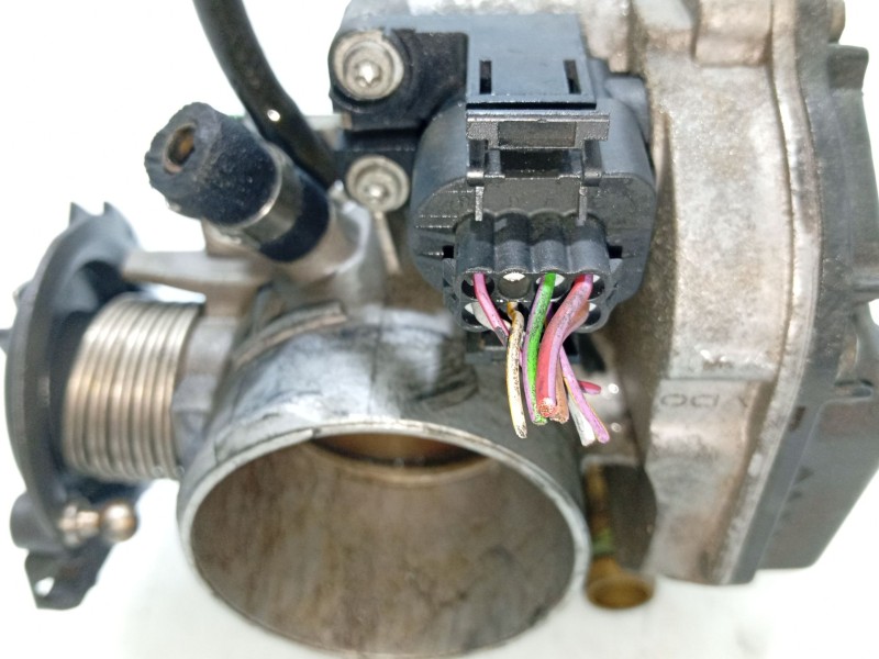 Recambio de caja mariposa para audi a4 berlina (b5) referencia OEM IAM   