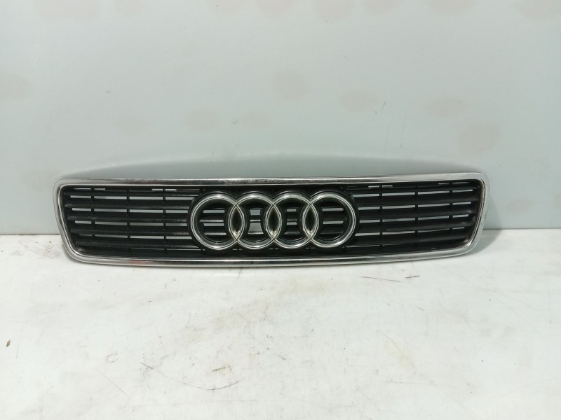 Recambio de moldura para audi a4 berlina (b5) referencia OEM IAM   