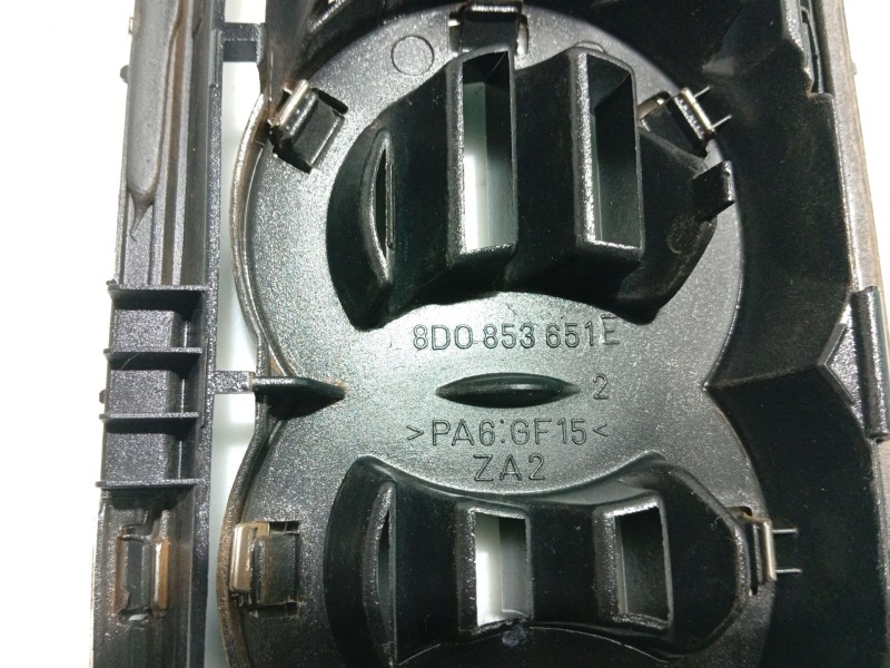 Recambio de moldura para audi a4 berlina (b5) referencia OEM IAM   