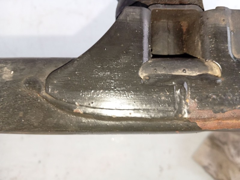 Recambio de protector paragolpe para audi a4 berlina (b5) referencia OEM IAM   