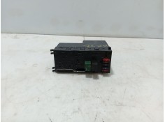 Recambio de caja reles / fusibles para mercedes-benz clase c (w202) c 250 turbo-d (202.128) referencia OEM IAM   
