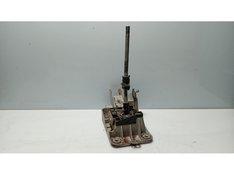Recambio de palanca cambio para ford tourneo connect 1.8 tdci referencia OEM IAM 5T1R7K387BC 604050903 