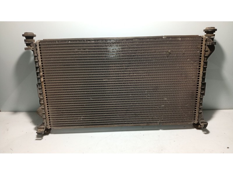 Recambio de radiador agua para ford tourneo connect 1.8 tdci referencia OEM IAM 1898102  