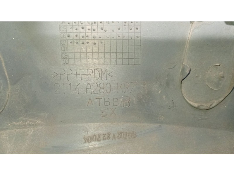 Recambio de moldura para ford tourneo connect 1.8 tdci referencia OEM IAM 2T14A280K97A  