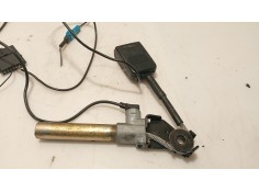 Recambio de anclaje cinturon delantero izquierdo para renault megane i (ba0/1_) 1.9 dti (ba1u) referencia OEM IAM    2