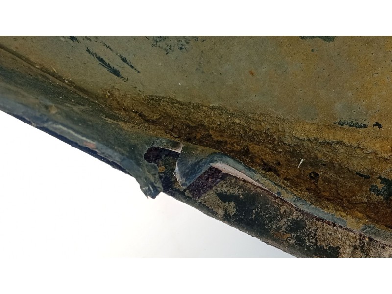 Recambio de paragolpes delantero para audi a4 berlina (b5) referencia OEM IAM 8D0807103GRU  