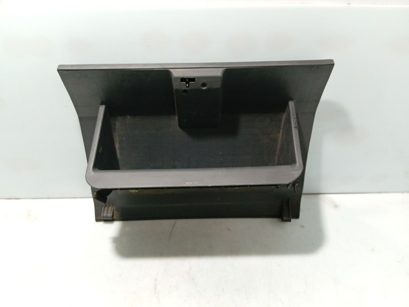 Recambio de guantera para kia sorento i (jc) 2.5 crdi referencia OEM IAM 845103E010GW  