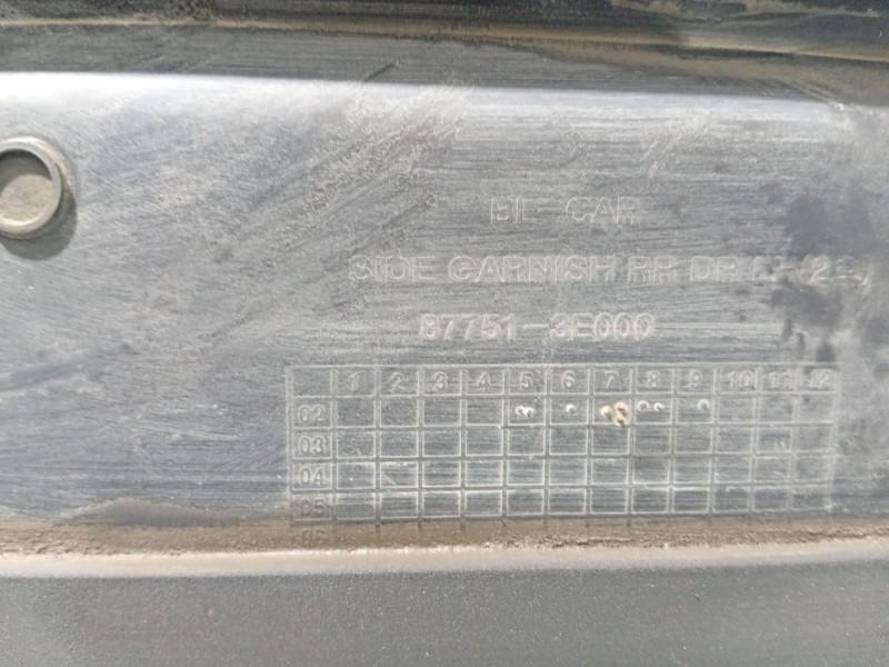 Recambio de moldura para kia sorento i (jc) 2.5 crdi referencia OEM IAM   