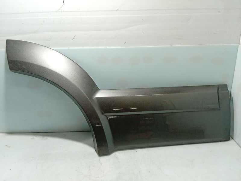 Recambio de moldura para kia sorento i (jc) 2.5 crdi referencia OEM IAM   