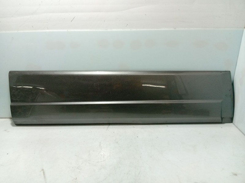 Recambio de moldura para kia sorento i (jc) 2.5 crdi referencia OEM IAM   