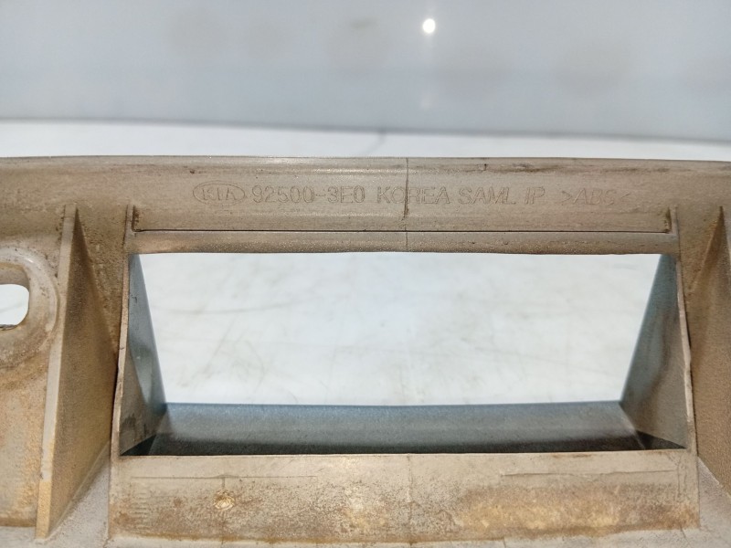 Recambio de moldura para kia sorento i (jc) 2.5 crdi referencia OEM IAM   