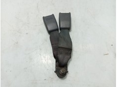 Recambio de anclaje cinturon trasero central para kia sorento i (jc) 2.5 crdi referencia OEM IAM   