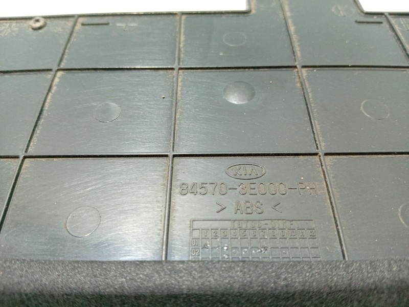 Recambio de consola central delantera para kia sorento i (jc) 2.5 crdi referencia OEM IAM   