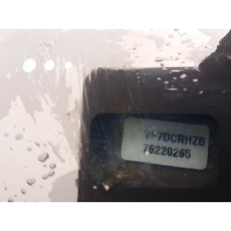 citroen c5 berlina 2.0 hdi x   |   03.01 - 12.01 | 2001 - 2001 | 109 cv / 80 kw del año 2001