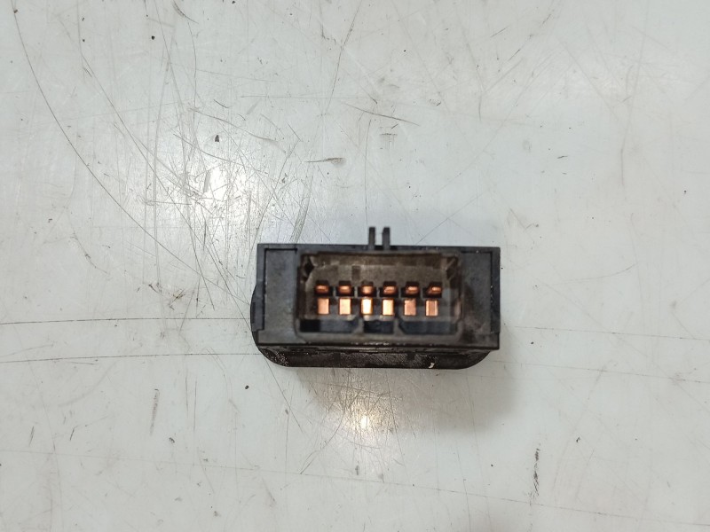 Recambio de interruptor para kia sorento i (jc) 2.5 crdi referencia OEM IAM   