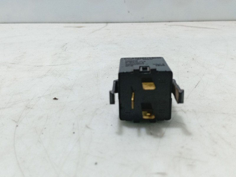 Recambio de rele para kia sorento i (jc) 2.5 crdi referencia OEM IAM   