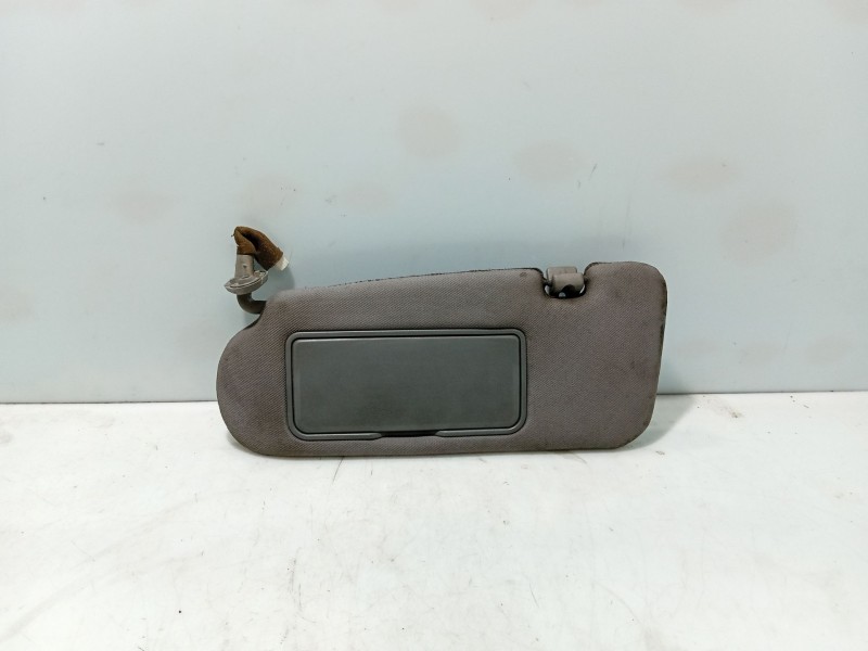 Recambio de parasol izquierdo para kia sorento i (jc) 2.5 crdi referencia OEM IAM 852013E04044  