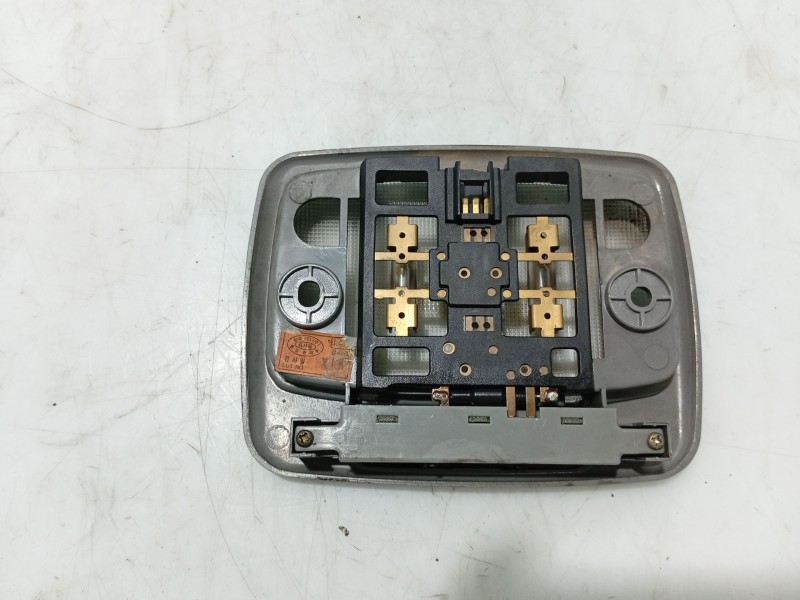 Recambio de luz interior para kia sorento i (jc) 2.5 crdi referencia OEM IAM   