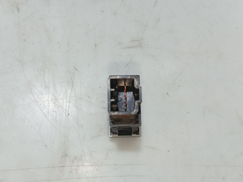 Recambio de interruptor para kia sorento i (jc) 2.5 crdi referencia OEM IAM 937303E500  