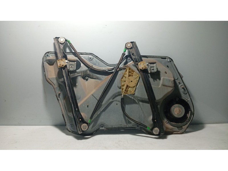 Recambio de elevalunas delantero derecho para seat leon (1m1) 1.6 16 v referencia OEM IAM 1M0837462  