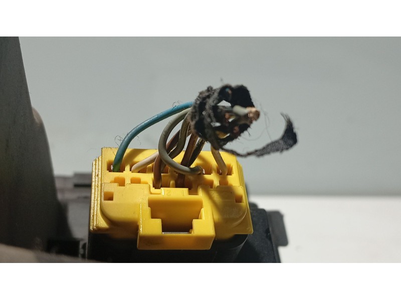 Recambio de guantera para seat leon (1m1) 1.6 16 v referencia OEM IAM 1M1857095L6QU  