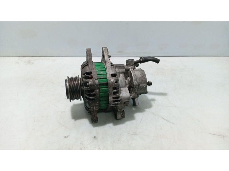 Recambio de alternador para kia sorento i (jc) 2.5 crdi referencia OEM IAM 373004A112  