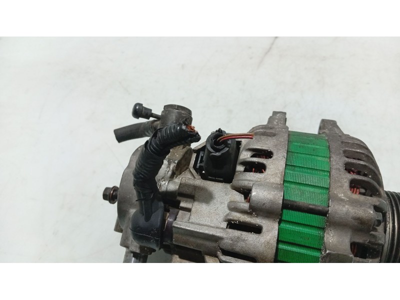 Recambio de alternador para kia sorento i (jc) 2.5 crdi referencia OEM IAM 373004A112  
