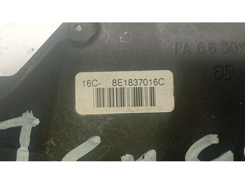 Recambio de cerradura puerta delantera derecha para audi a4 b6 (8e2) 2.0 referencia OEM IAM 8E1837016C  